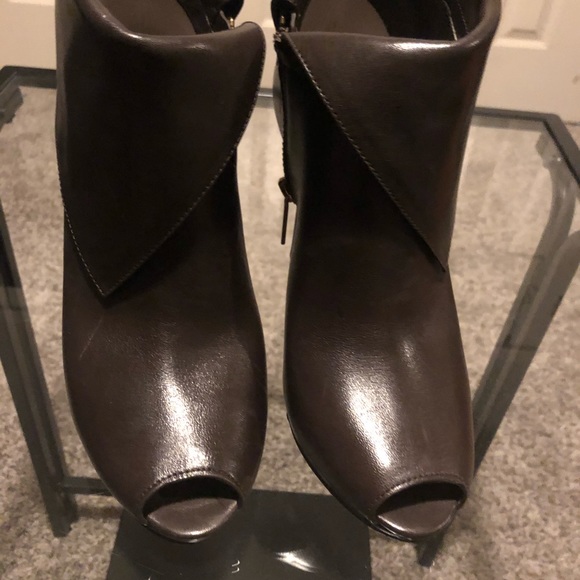 MK booties - Picture 2 of 6